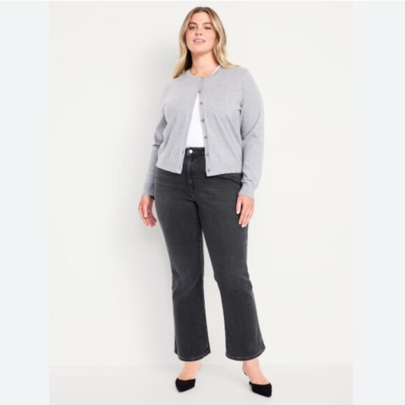 Old Navy Denim - NWT Old Navy High Rise Vintage Cropped Flare